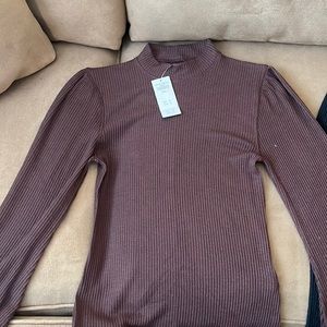 Abercrombie and Fitch, Brown Longsleeve.